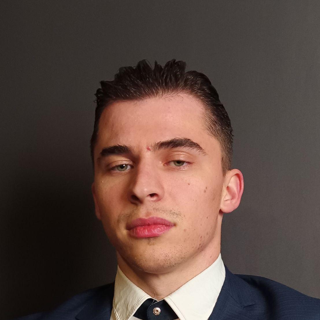 Михаил Красавин