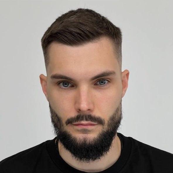 Илья Гомжин