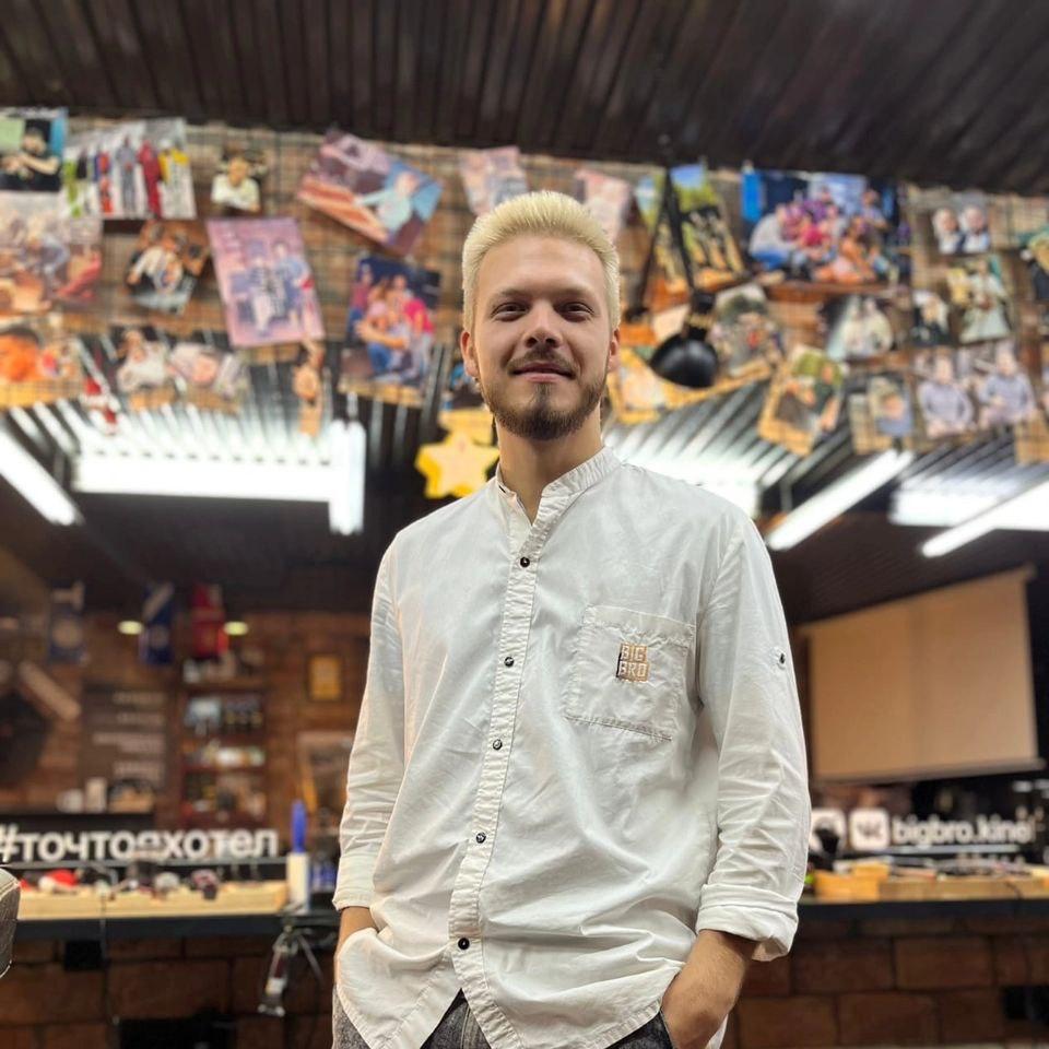 Андрей Кирсанов