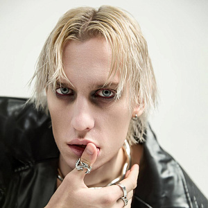 OFFSIDE INTERNATIONAL. Работы автора