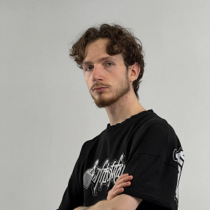 Даниил Сенин