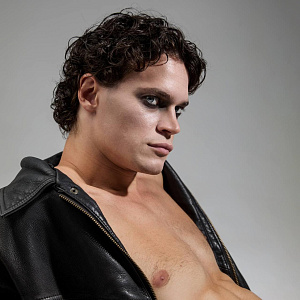 OFFSIDE INTERNATIONAL. Работы автора